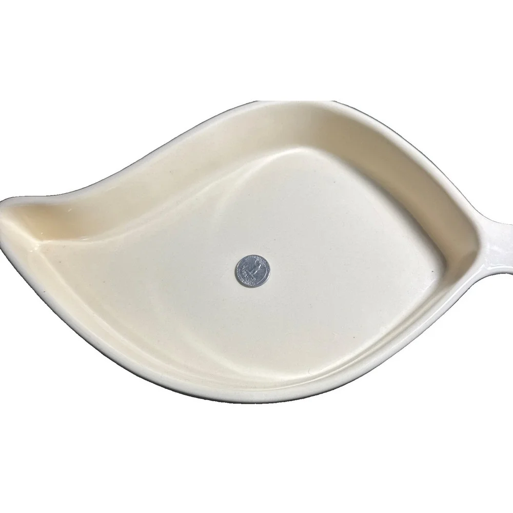 Chantal 1.5 qt,12oz,8oz Baking Serving Dish Leaf Ceramic. Set Of Three.